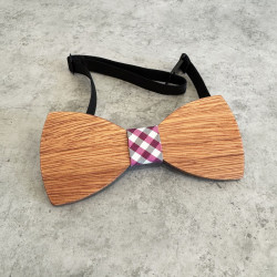 Dřevěný motýlek Argyle